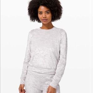 NWT Lululemon Warm Down Crew Chrome Crushed Velvet